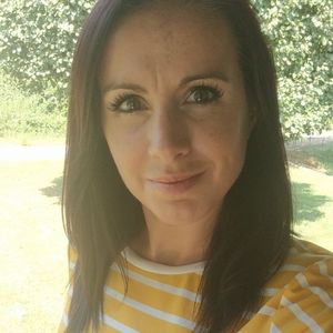 Meet your Posher, Deedra